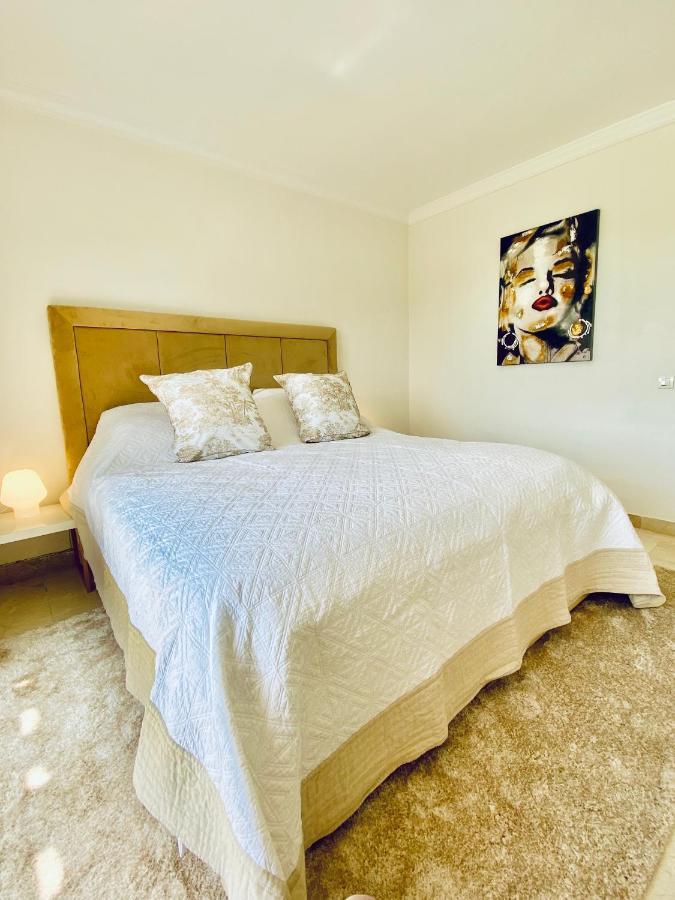 Luxury 3 Bedroom House At La Quinta Golf Course Ocean And Mountain View Benahavís Exterior foto